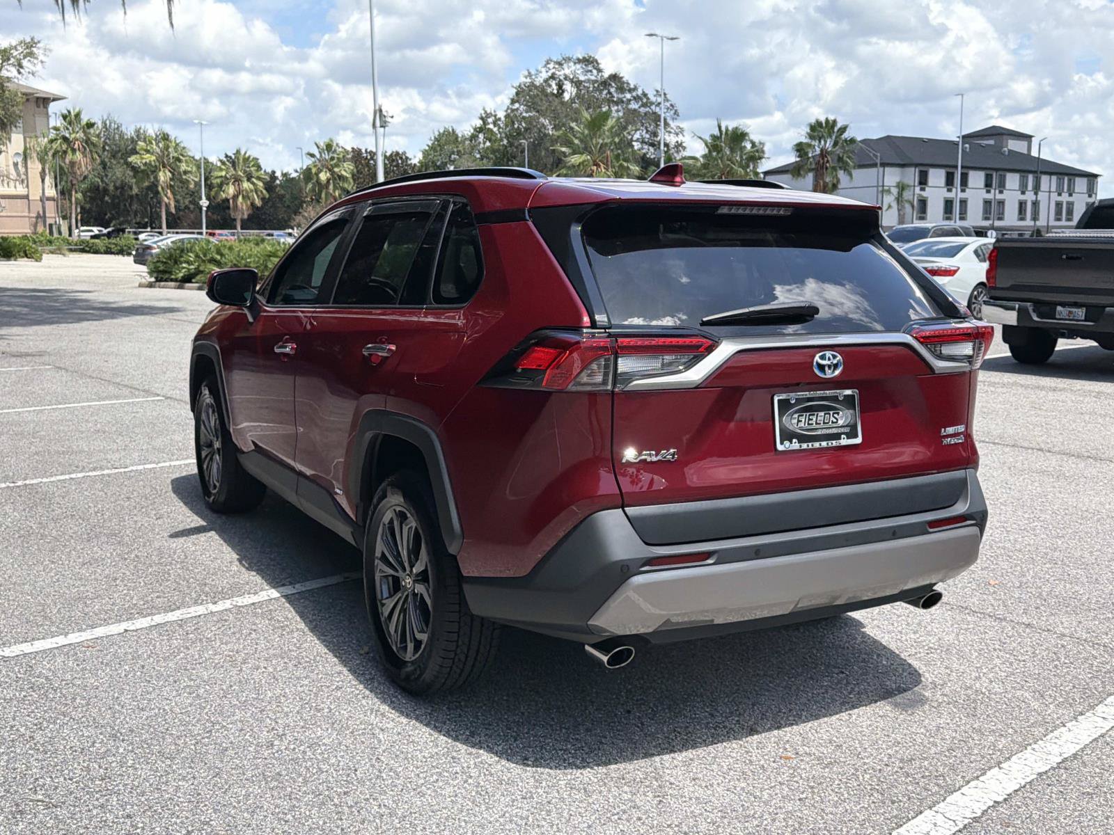Used 2022 Toyota RAV4 Limited AWD/4WD image 6