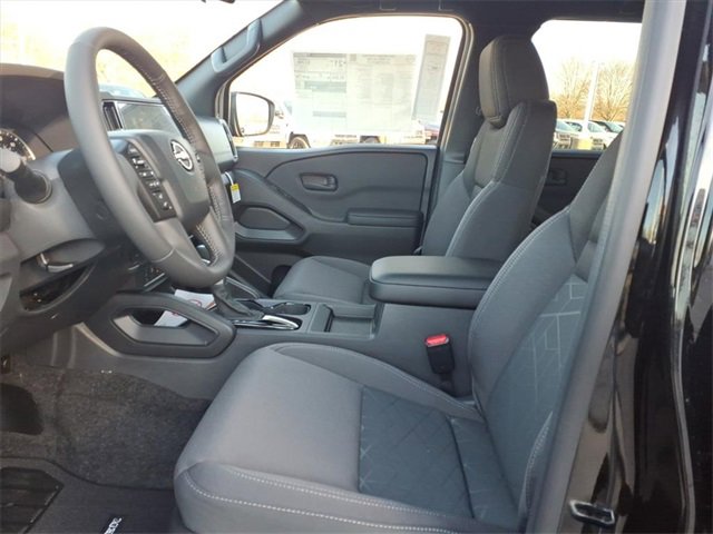 New 2026 Nissan Frontier SV image 5