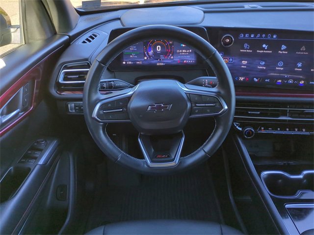 Used 2024 Chevrolet Traverse Z71 image 16