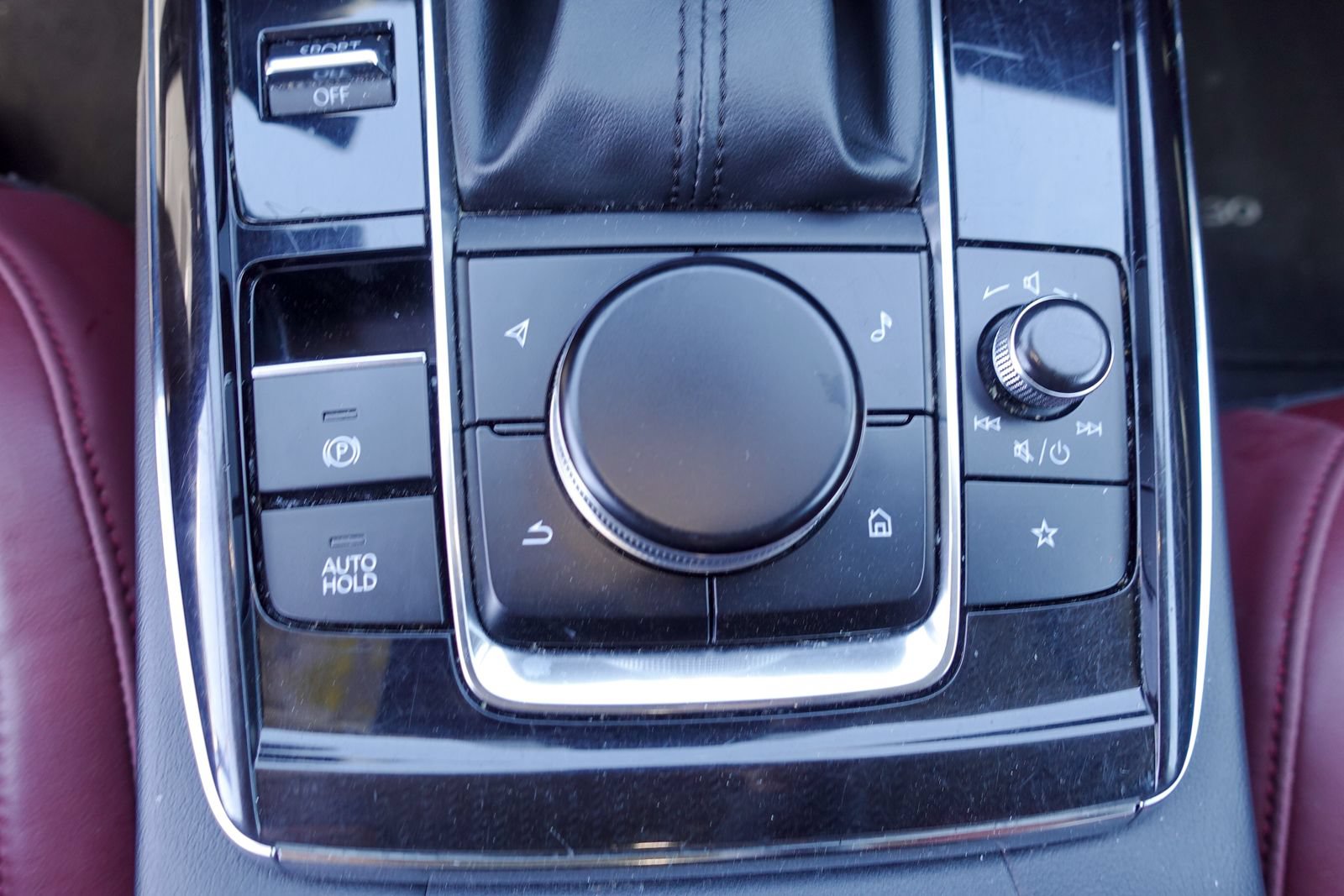 Used 2025 MAZDA CX-30 AWD 2.5 S w/ Preferred Package image 24