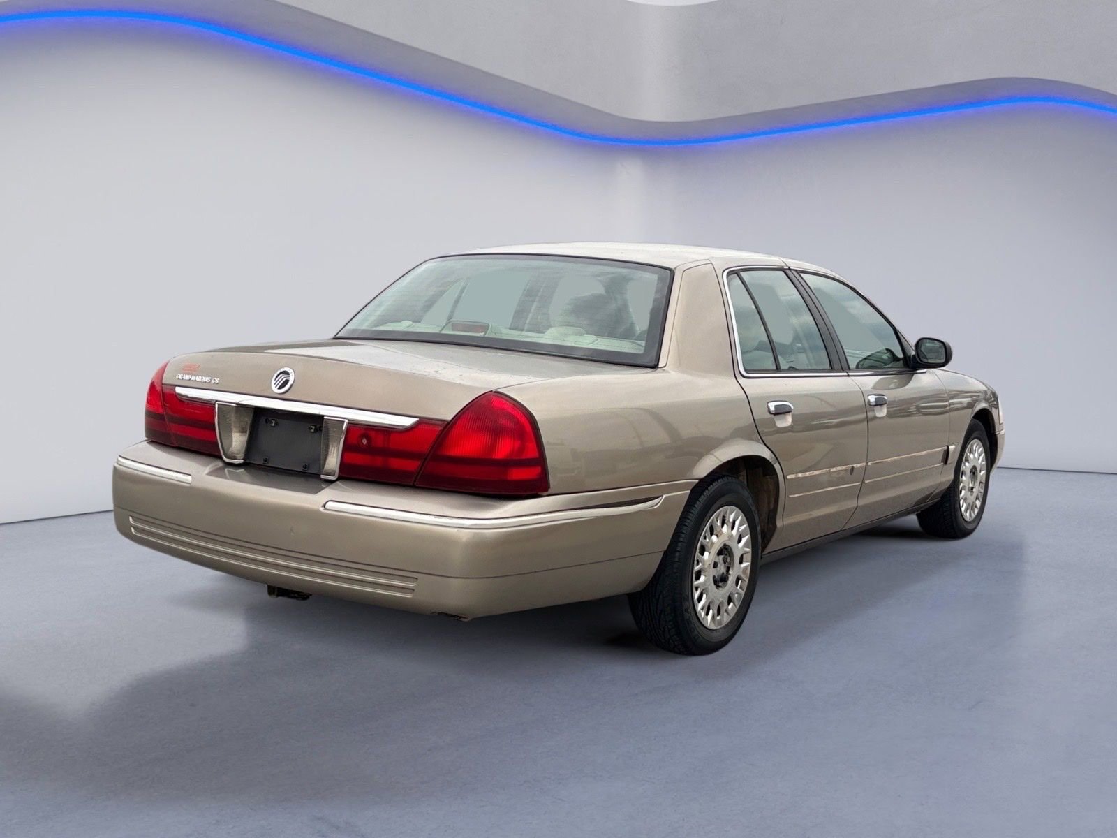 Used 2003 Mercury Grand Marquis GS image 5