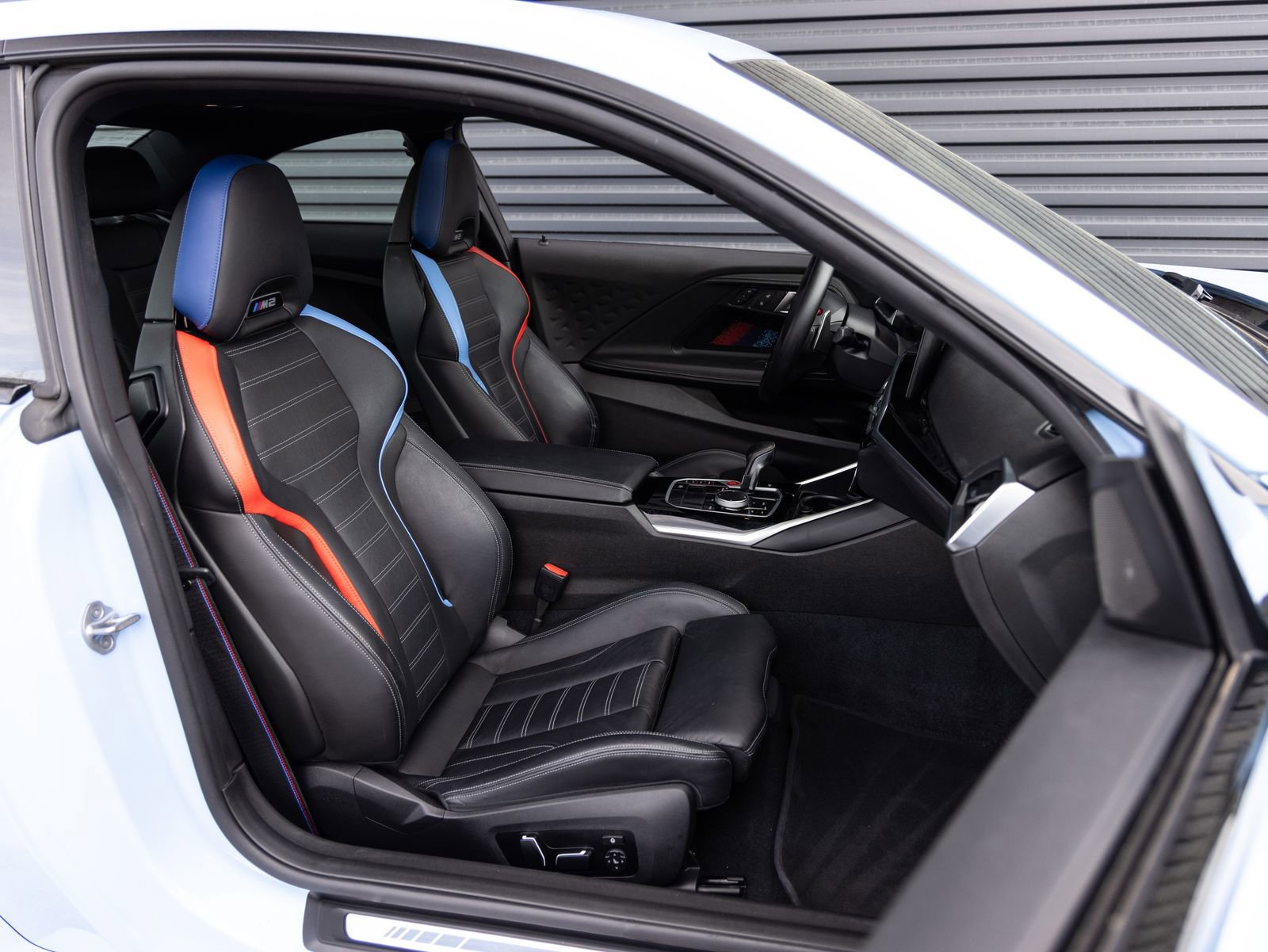 Used 2024 BMW M2 w/ Lighting Package image 26