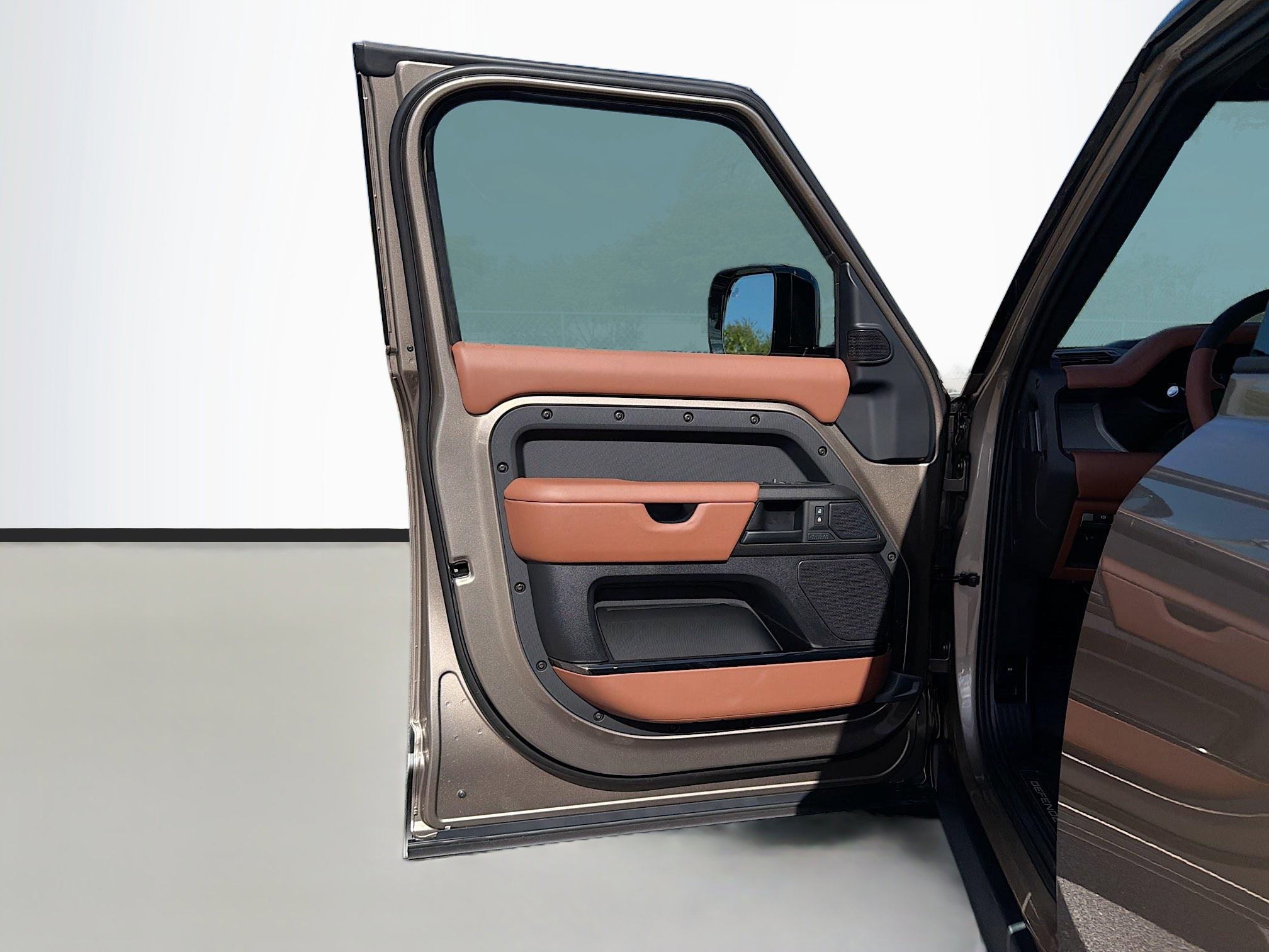 New 2026 Land Rover Defender 110 OCTA image 22