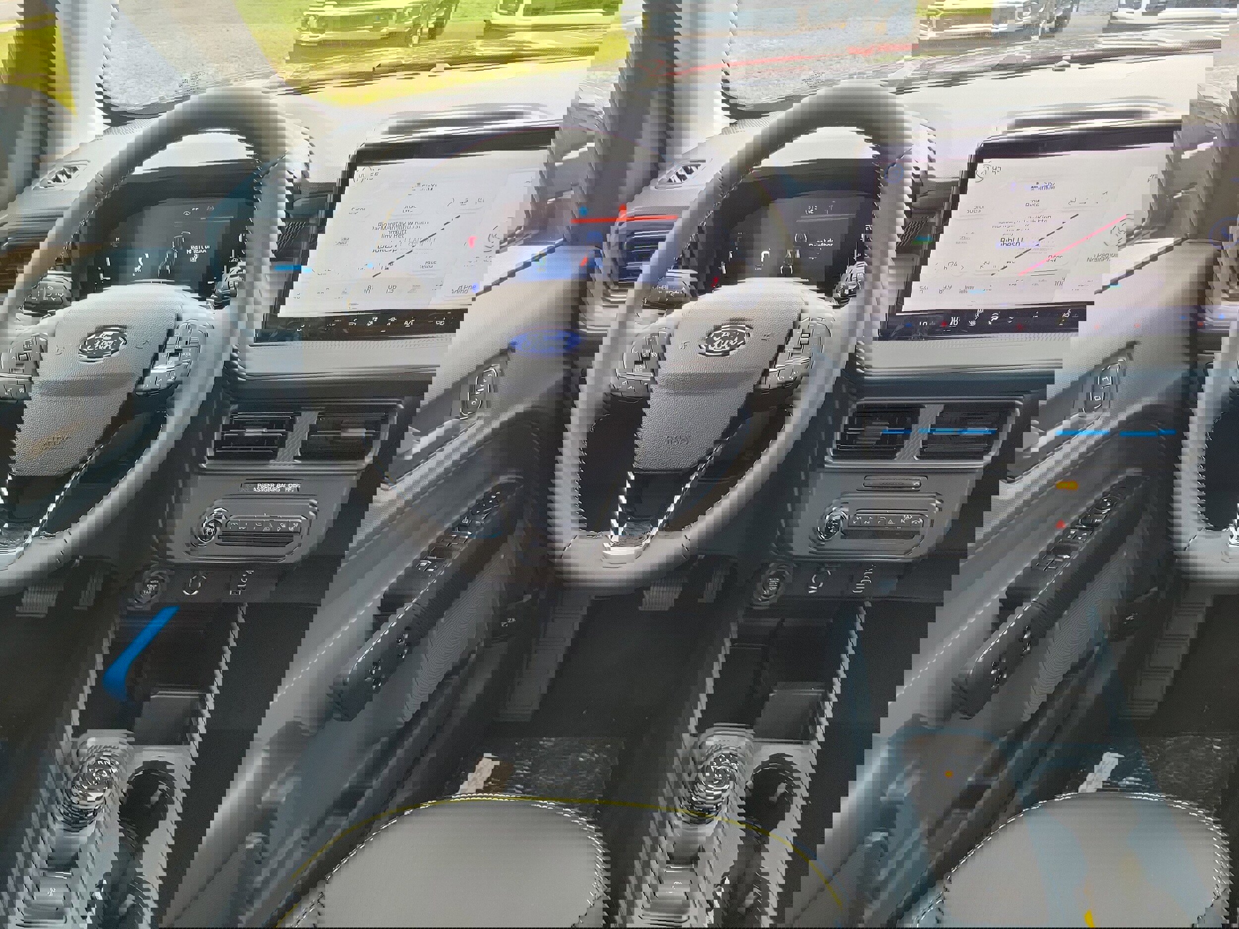 New 2025 Ford Maverick Lobo image 38