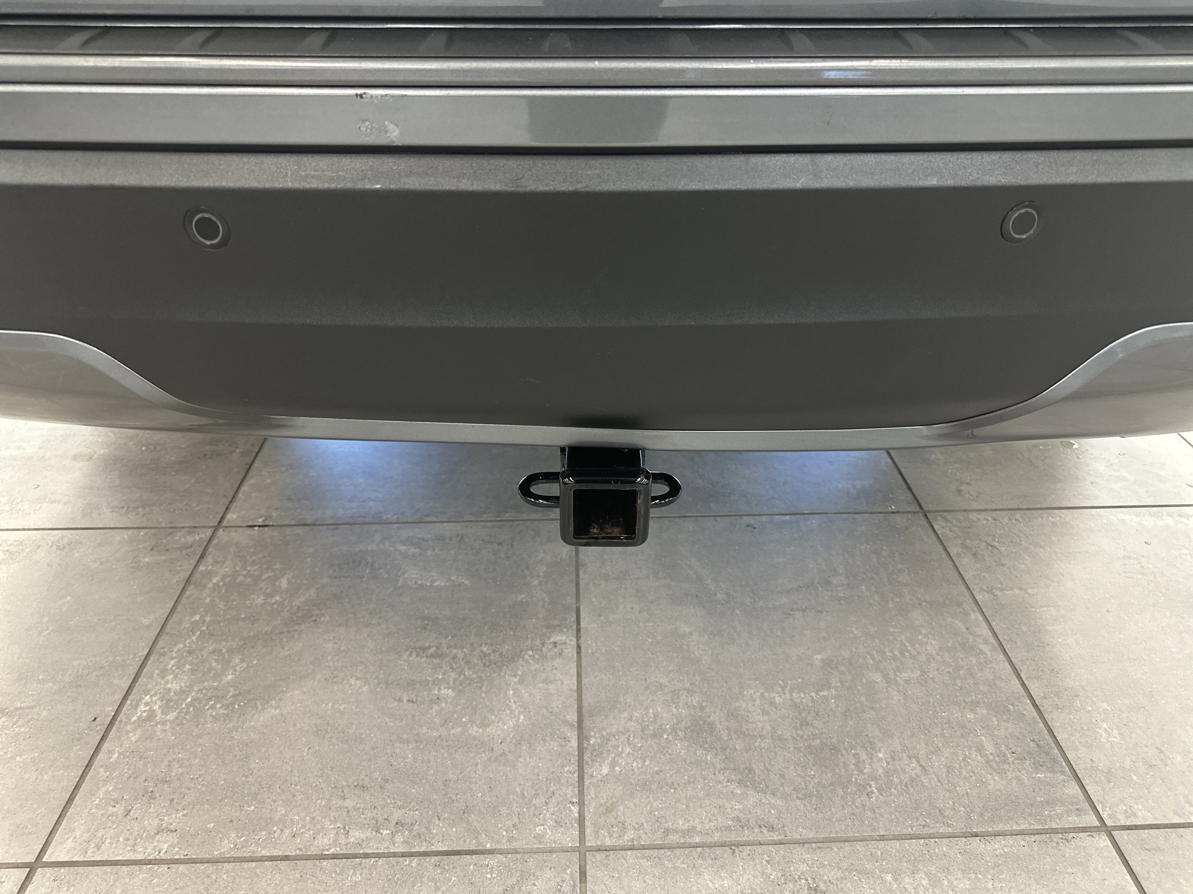 Certified 2022 Ford Explorer XLT w/ Equipment Group 202A image 9