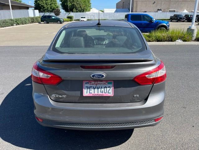 Used 2014 Ford Focus SE w/ Equipment Group 201A FWD image 6