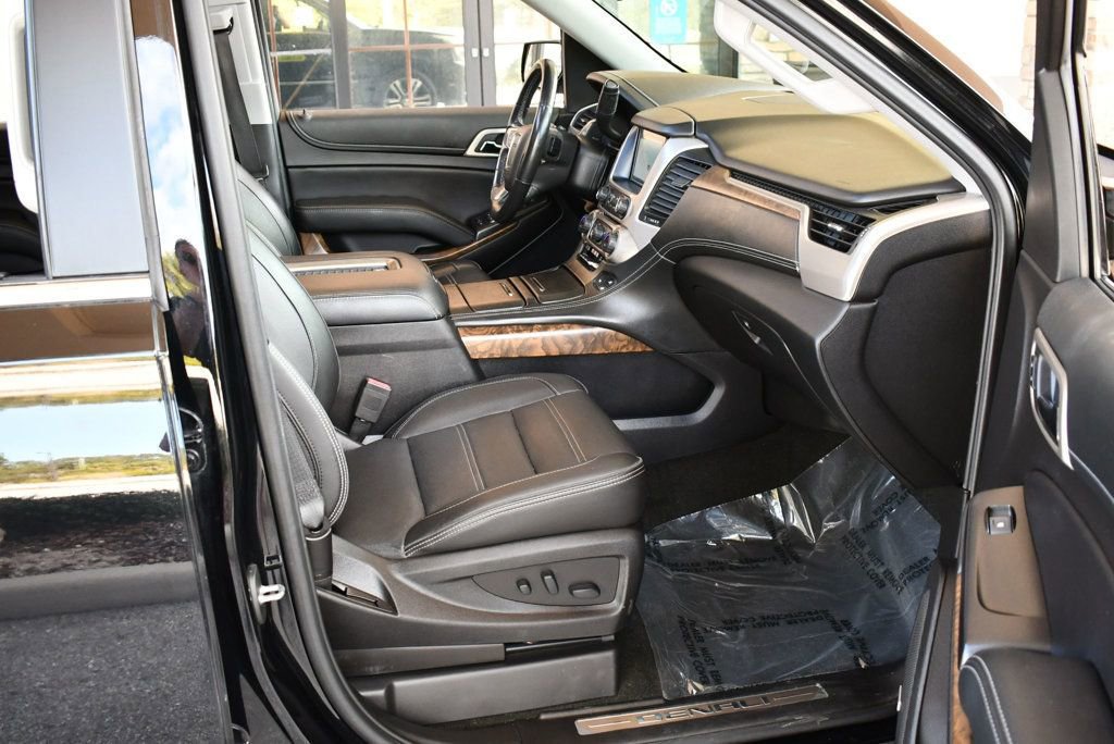 Used 2018 GMC Yukon Denali w/ Denali Ultimate Package image 45