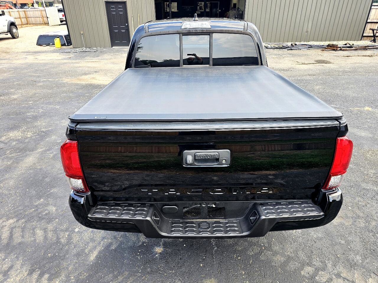 Used 2021 Toyota Tacoma SR image 5