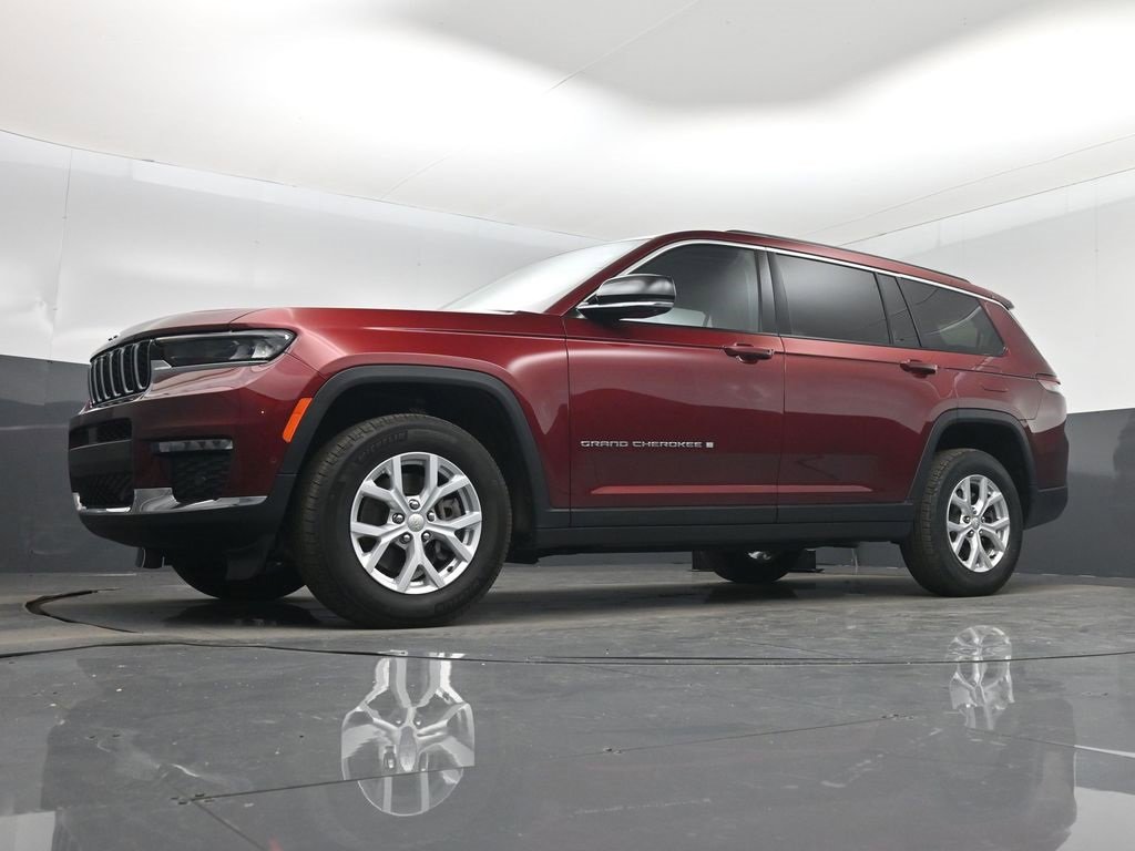 Used 2024 Jeep Grand Cherokee L Limited w/ Luxury Tech Group II image 45