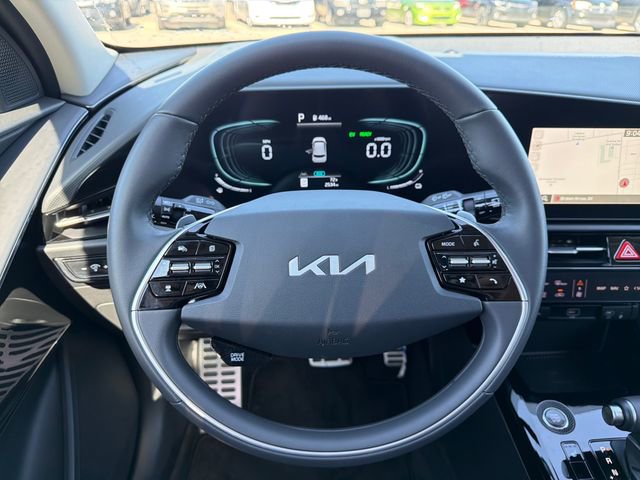 New 2025 Kia Niro EX Touring FWD image 10