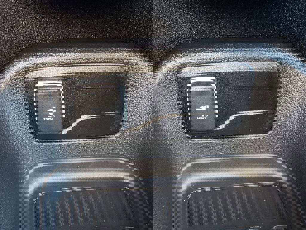 New 2026 Chrysler Pacifica Select image 24