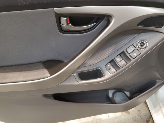 Used 2013 Hyundai Elantra GLS w/ Preferred Pkg FWD image 11