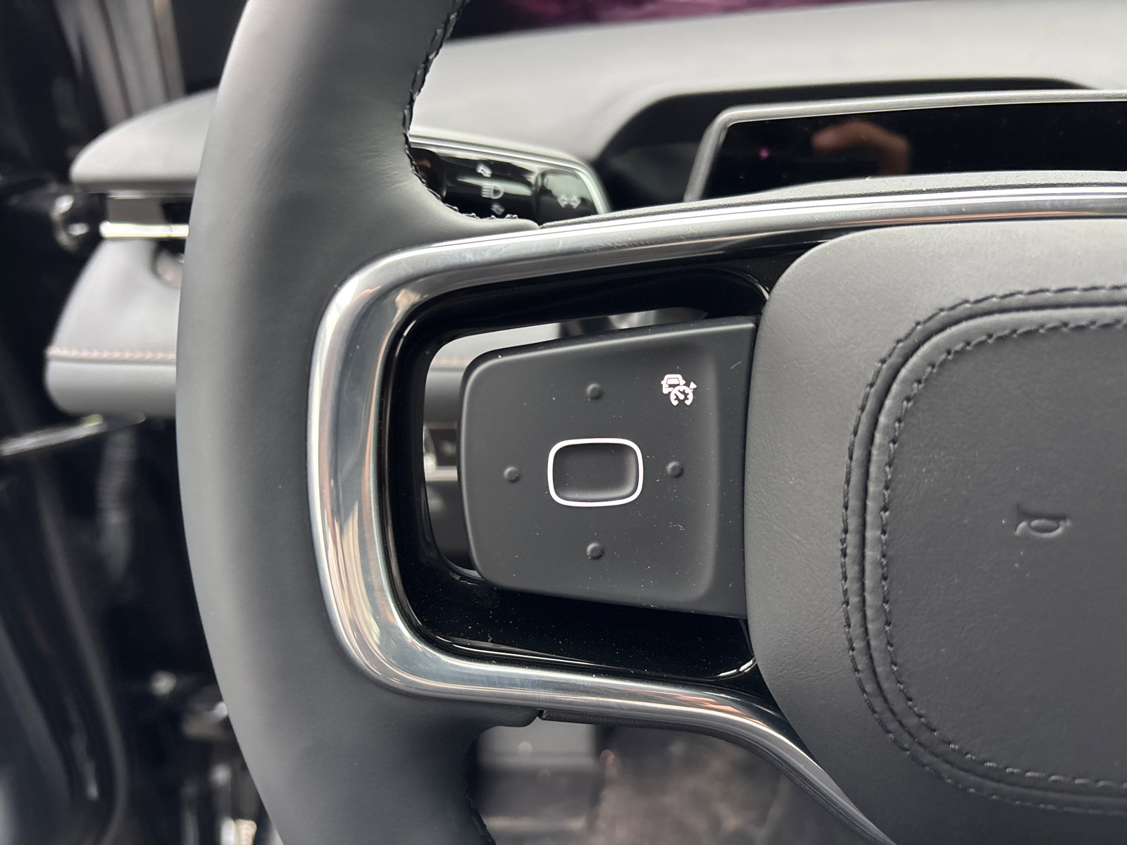 New 2026 Lincoln Nautilus Premier image 17