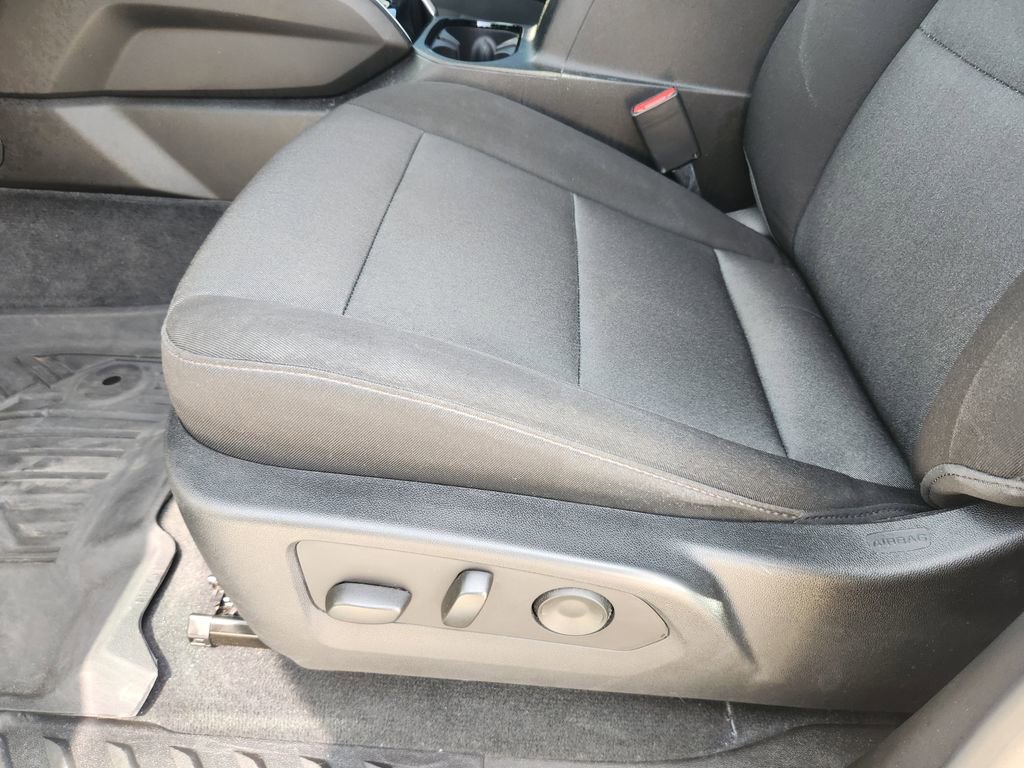 Used 2023 Chevrolet Colorado Trail Boss w/ Advanced Trailering Package image 30