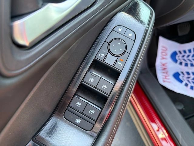Used 2023 Nissan Rogue SV w/ SV Premium B Package FWD image 13