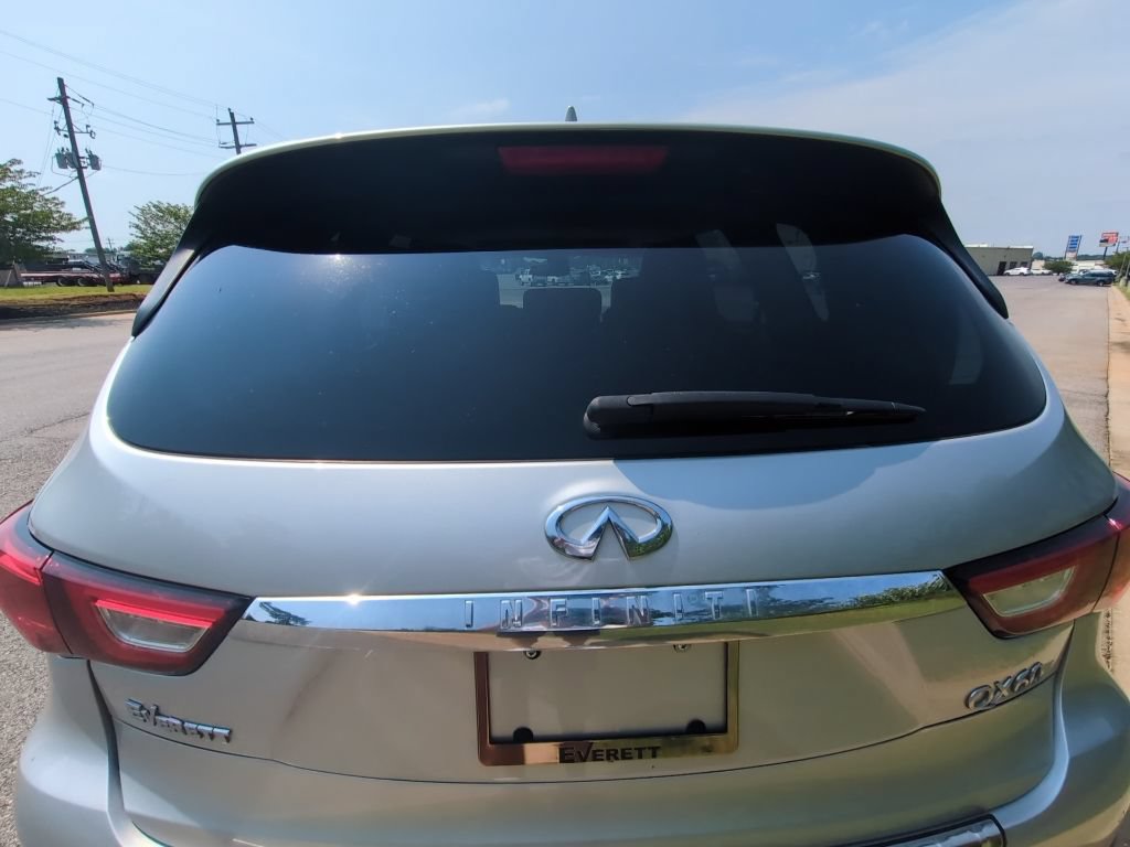 Used 2017 INFINITI QX60 Luxe w/ Premium Plus Package AWD/4WD image 5