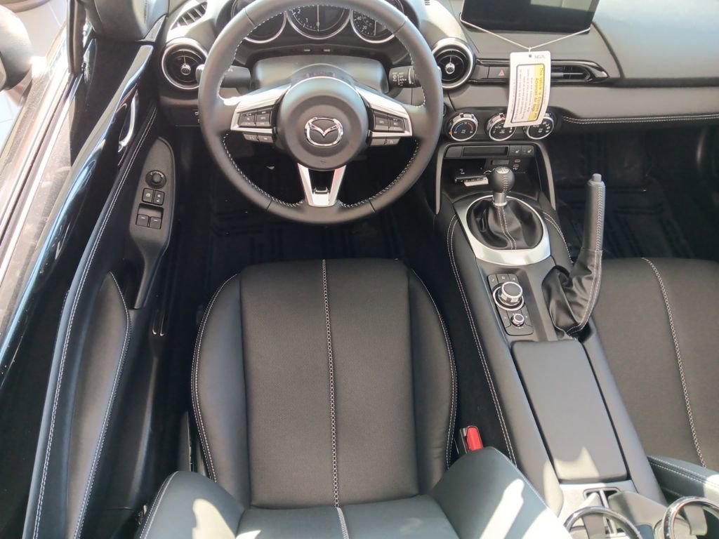 New 2025 MAZDA MX-5 Miata Grand Touring w/ Appearance Package RWD image 7