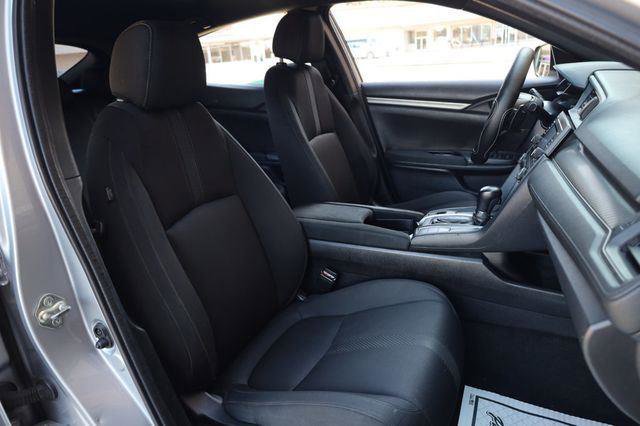 Used 2017 Honda Civic Sport image 32