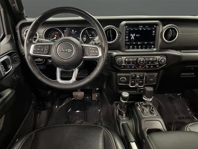 Used 2021 Jeep Wrangler Unlimited Sahara w/ Cold Weather Group AWD/4WD image 5