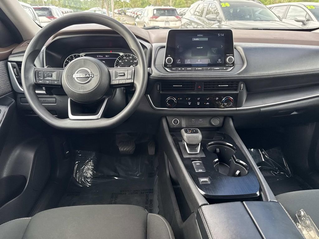 Certified 2023 Nissan Rogue S image 16