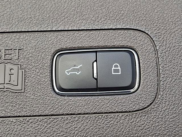 Used 2023 Lincoln Aviator Reserve w/ Equipment Group 201A image 31