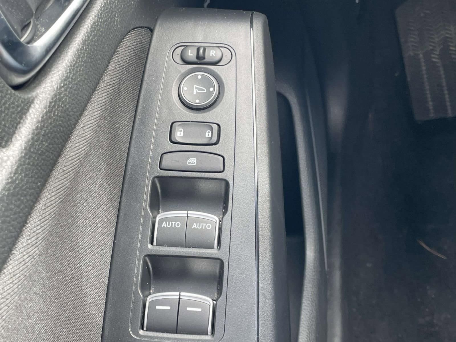 Used 2025 Honda Civic Sport image 23
