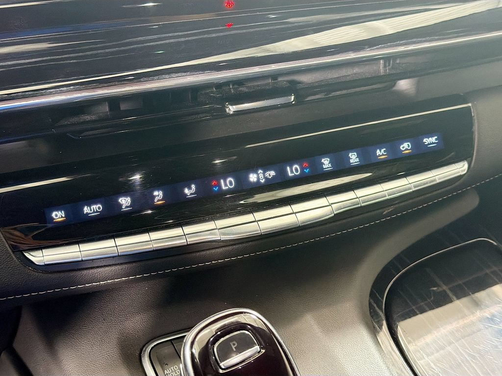 Used 2021 Cadillac Escalade Sport w/ Driver Assist Tech Package AWD/4WD image 16