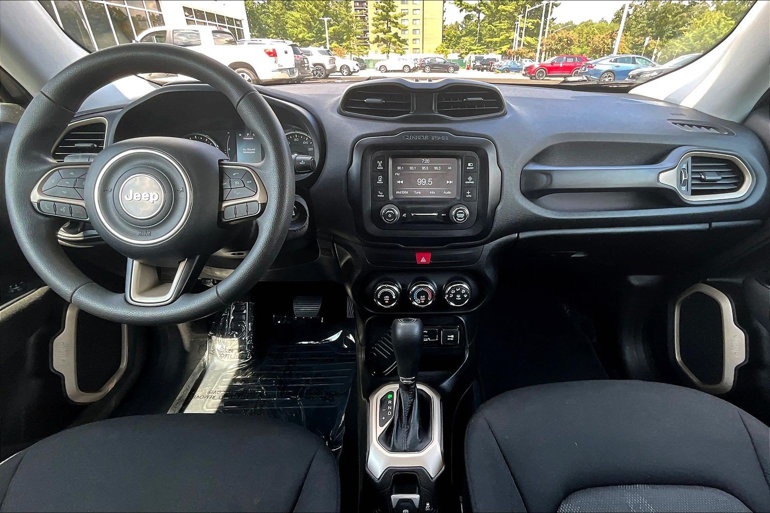 Used 2017 Jeep Renegade Sport w/ Power & Air Group FWD image 15
