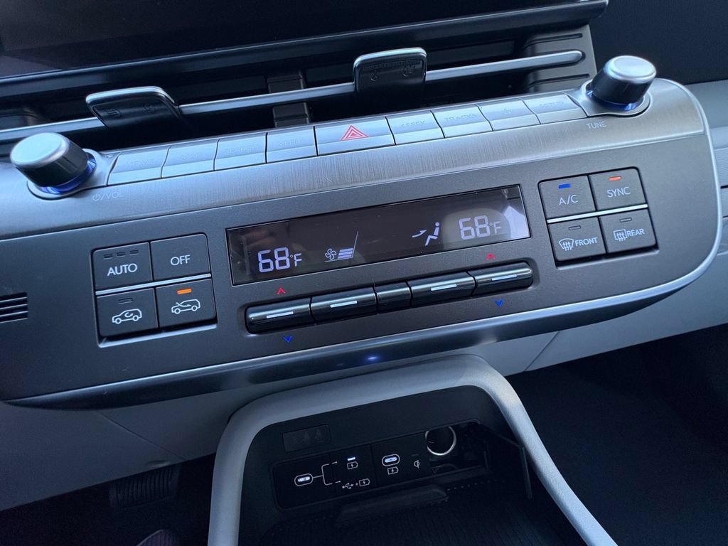 New 2026 Hyundai Kona SEL Sport FWD image 36