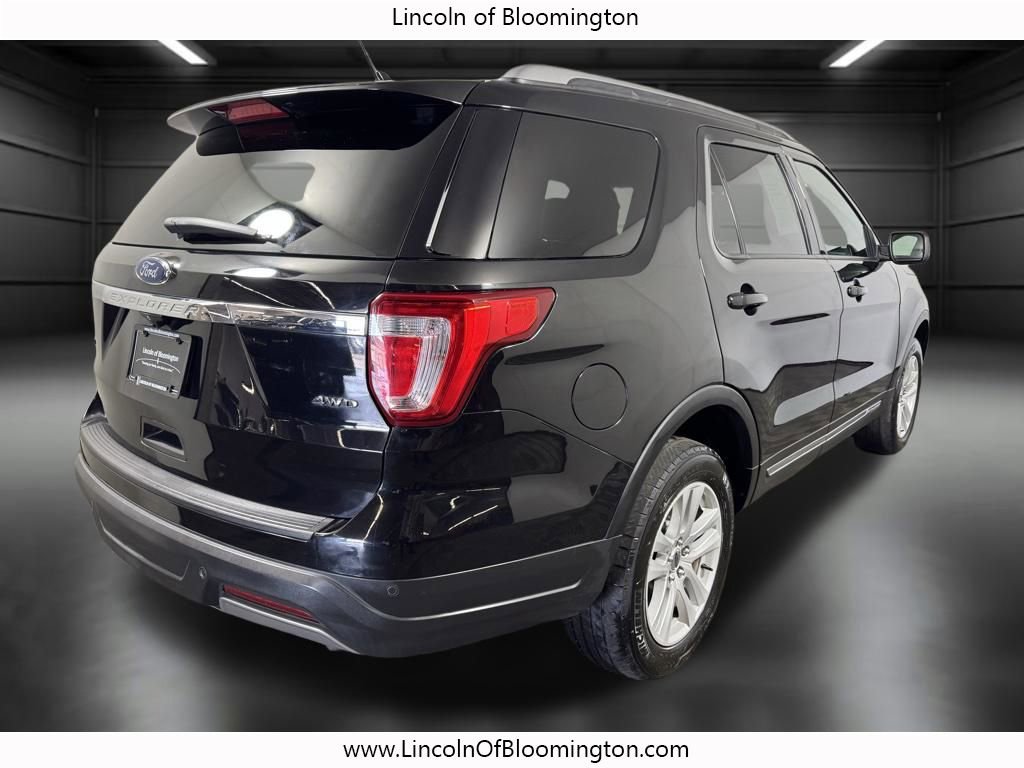 Used 2019 Ford Explorer XLT w/ Equipment Group 201A AWD/4WD image 6