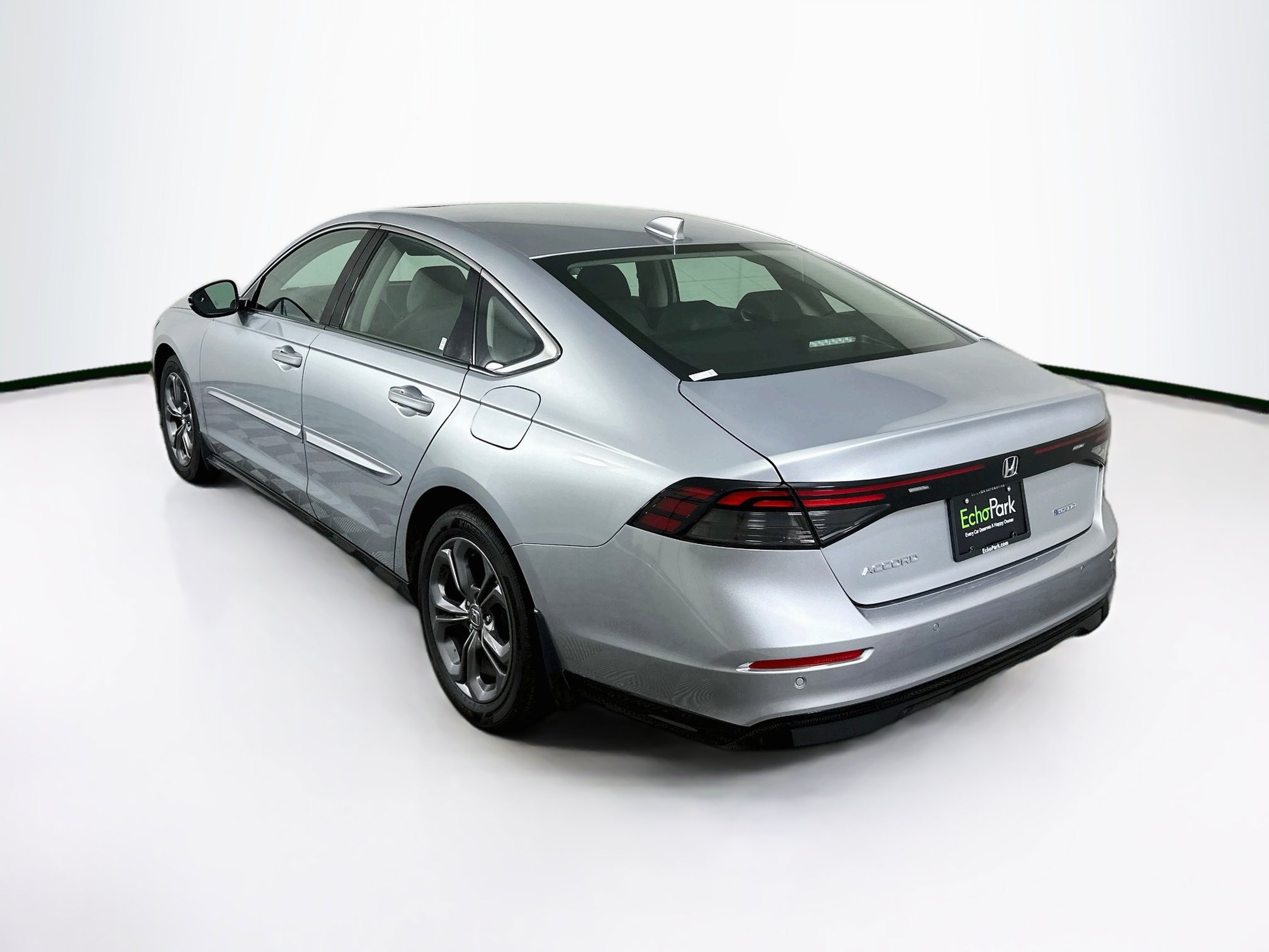 Used 2025 Honda Accord EX-L image 5