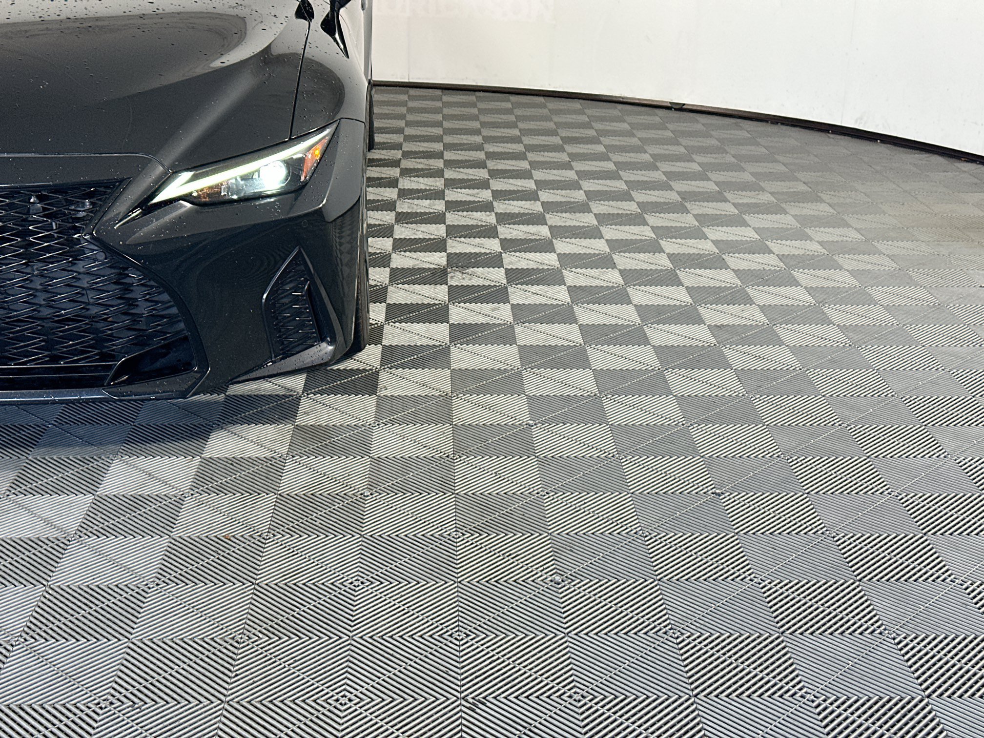 Used 2024 Lexus IS 350 F Sport w/ Navigation Package RWD image 9