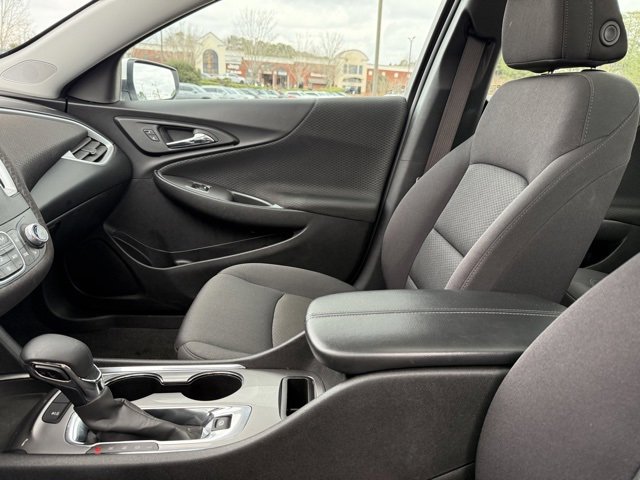 Used 2024 Chevrolet Malibu LT image 27