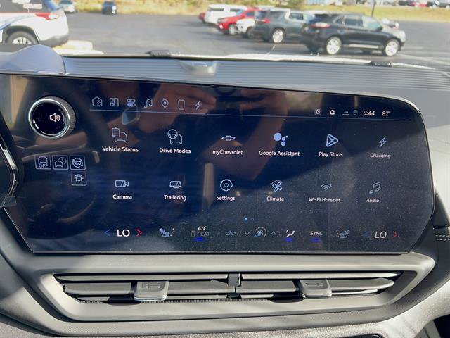 New 2026 Chevrolet Silverado EV LT image 19