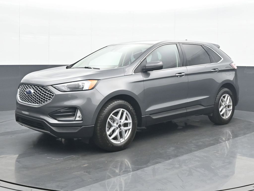 Used 2023 Ford Edge SEL w/ Convenience Package AWD/4WD image 2