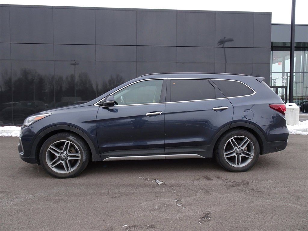 Used 2019 Hyundai Santa Fe XL image 3