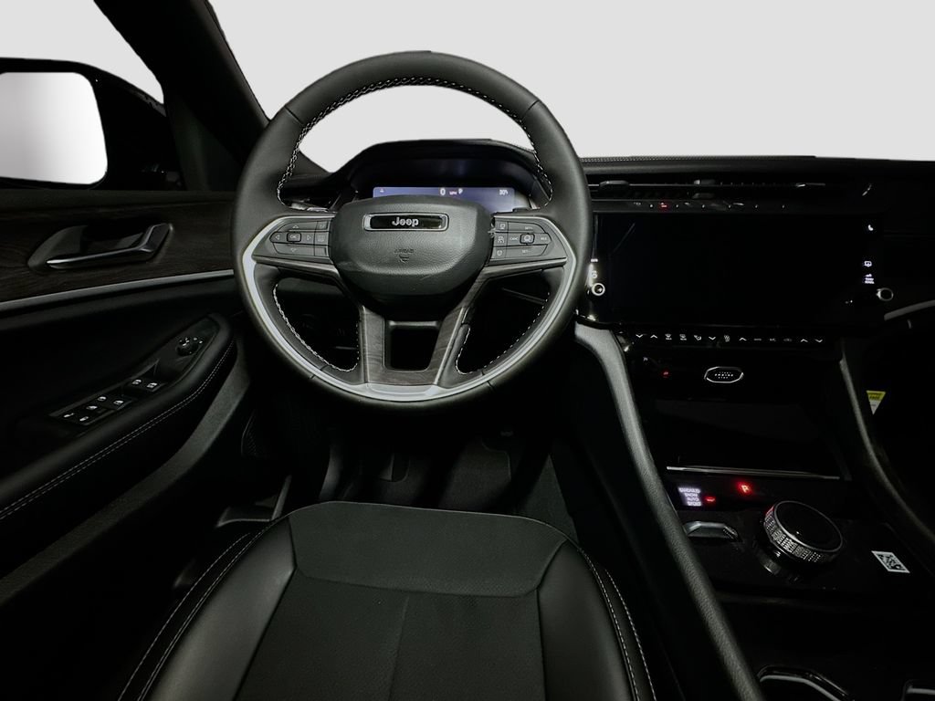 New 2026 Jeep Grand Cherokee Altitude AWD/4WD image 28