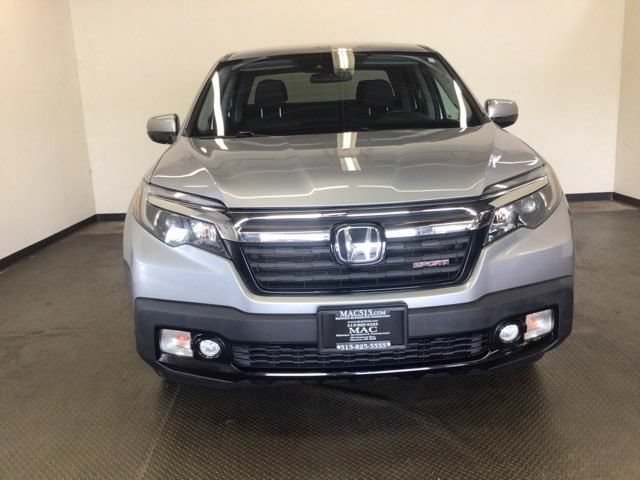 Used 2020 Honda Ridgeline Sport image 2