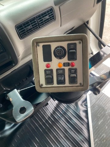 Used 2001 Chevrolet Express 3500 image 14