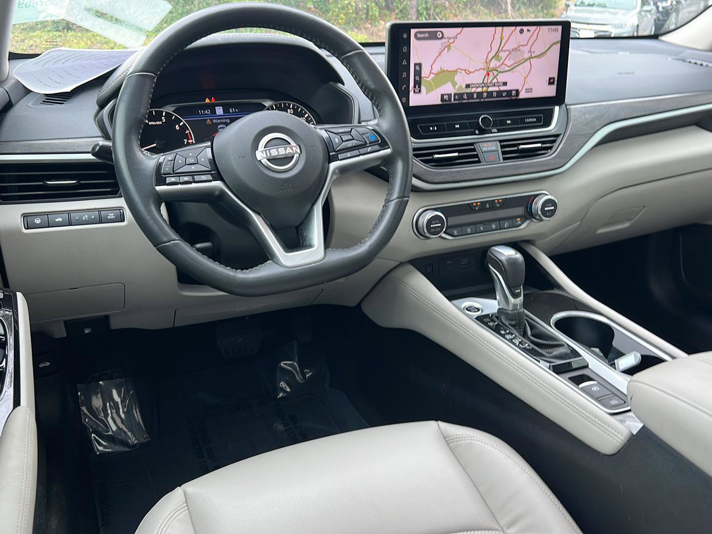 Used 2024 Nissan Altima 2.5 SL image 18