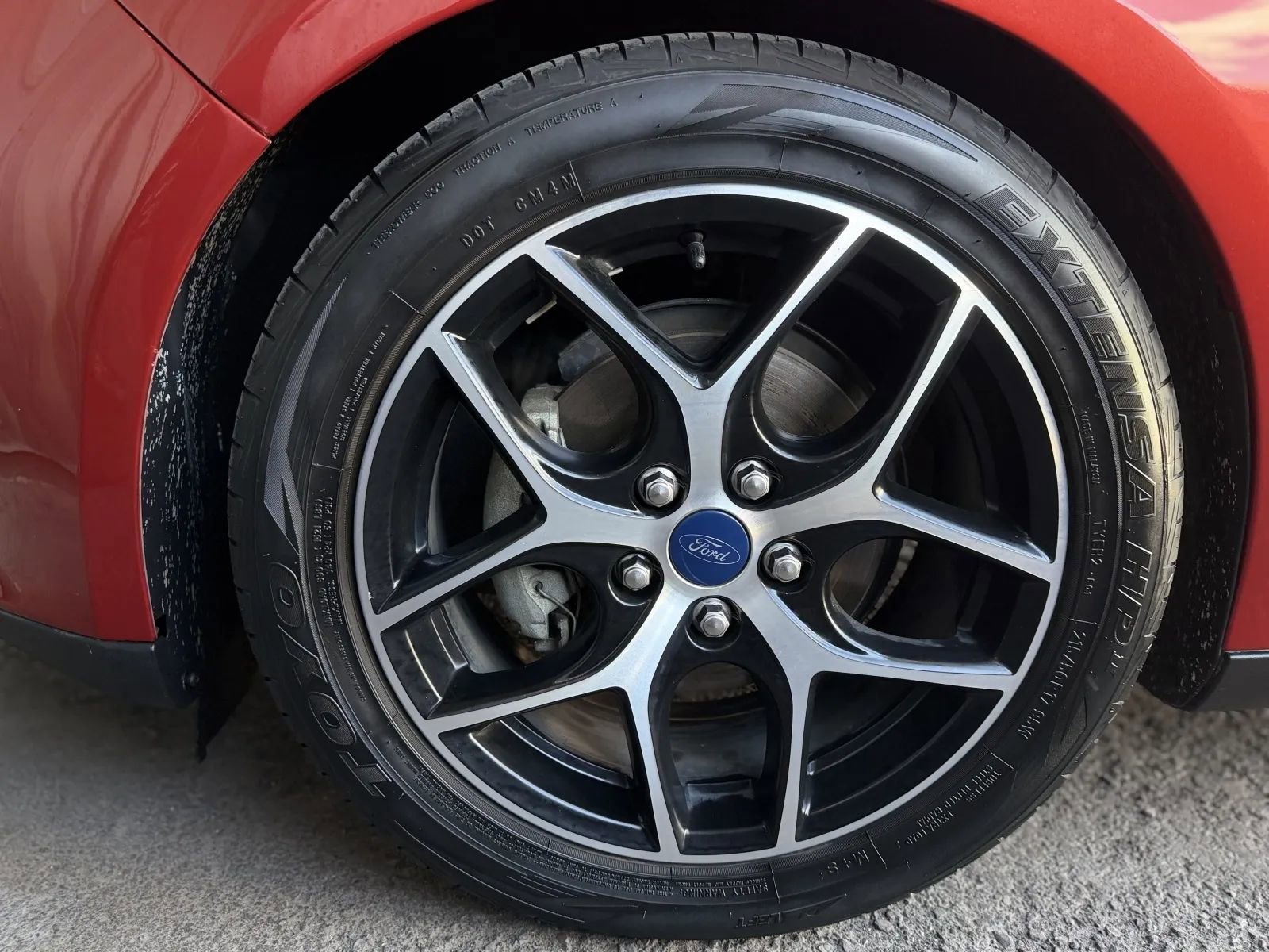 Used 2018 Ford Focus SEL FWD image 48