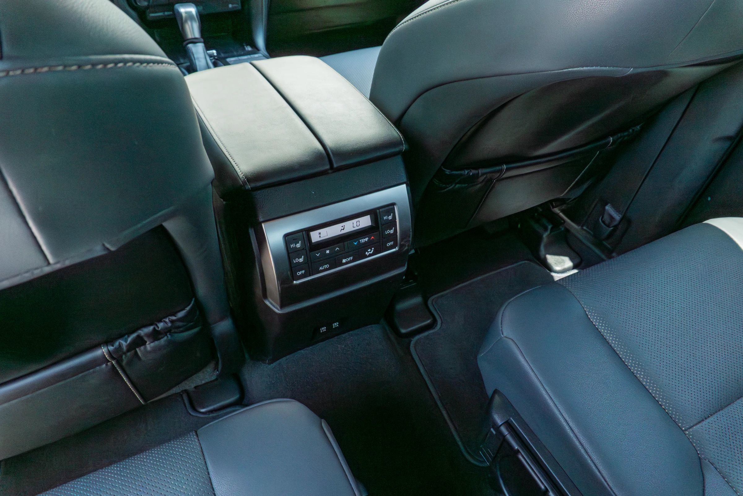 Used 2022 Lexus GX 460 Premium w/ Accessory Package AWD/4WD image 52