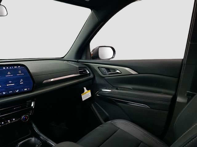 New 2026 Chevrolet Traverse LT w/ LPO, Floor Liner Package image 25