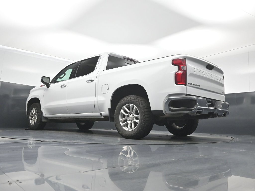 Used 2023 Chevrolet Silverado 1500 LTZ w/ LTZ Convenience Package II AWD/4WD image 50