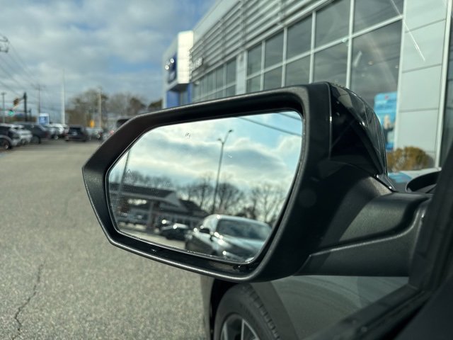 Certified 2025 Hyundai Elantra Sport image 16