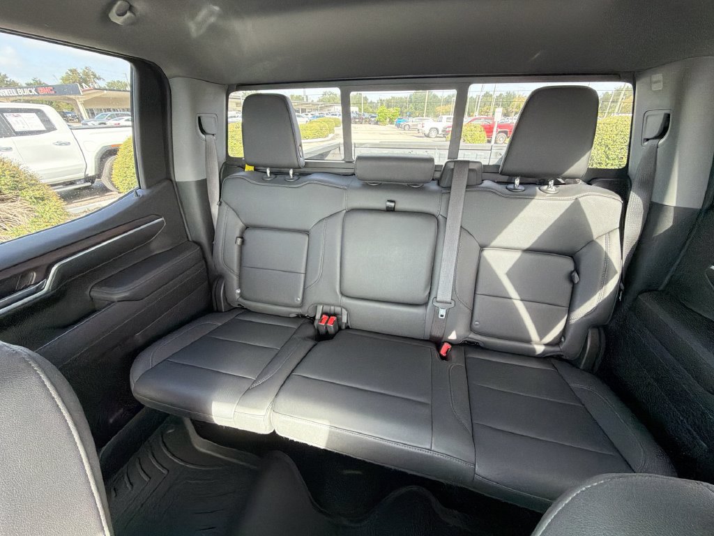 Used 2022 GMC Sierra 1500 SLT w/ SLT Convenience Package AWD/4WD image 15