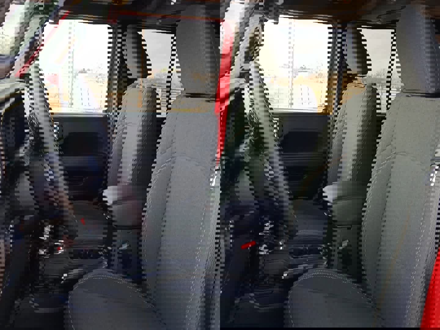 Used 2025 Jeep Wrangler Willys image 24