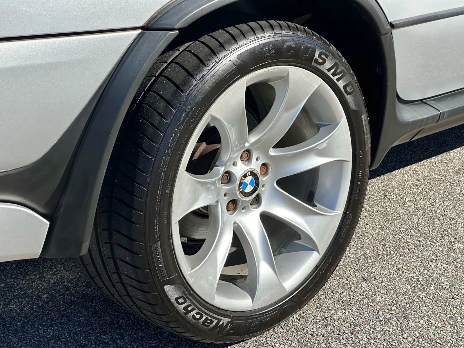 Used 2005 BMW X5 4.8is image 21