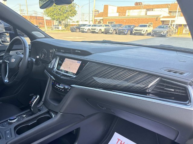 Certified 2024 Cadillac XT6 Premium Luxury AWD/4WD image 53