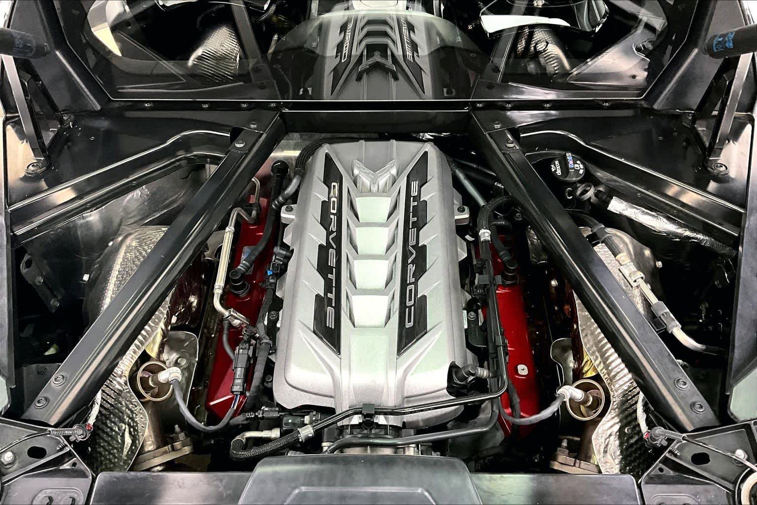 Used 2022 Chevrolet Corvette Stingray Preferred Cpe w/ Z51 Performance Package RWD image 30
